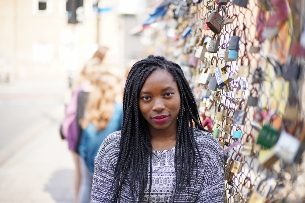 london-street-portrait by Nico Goodden 1